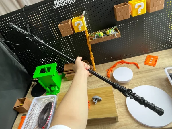 kf-Sa8e8e0c003734af3bc04dbe878a41b86U Ruyi Jingu Bang 100cm Scalable Golden Cudgel